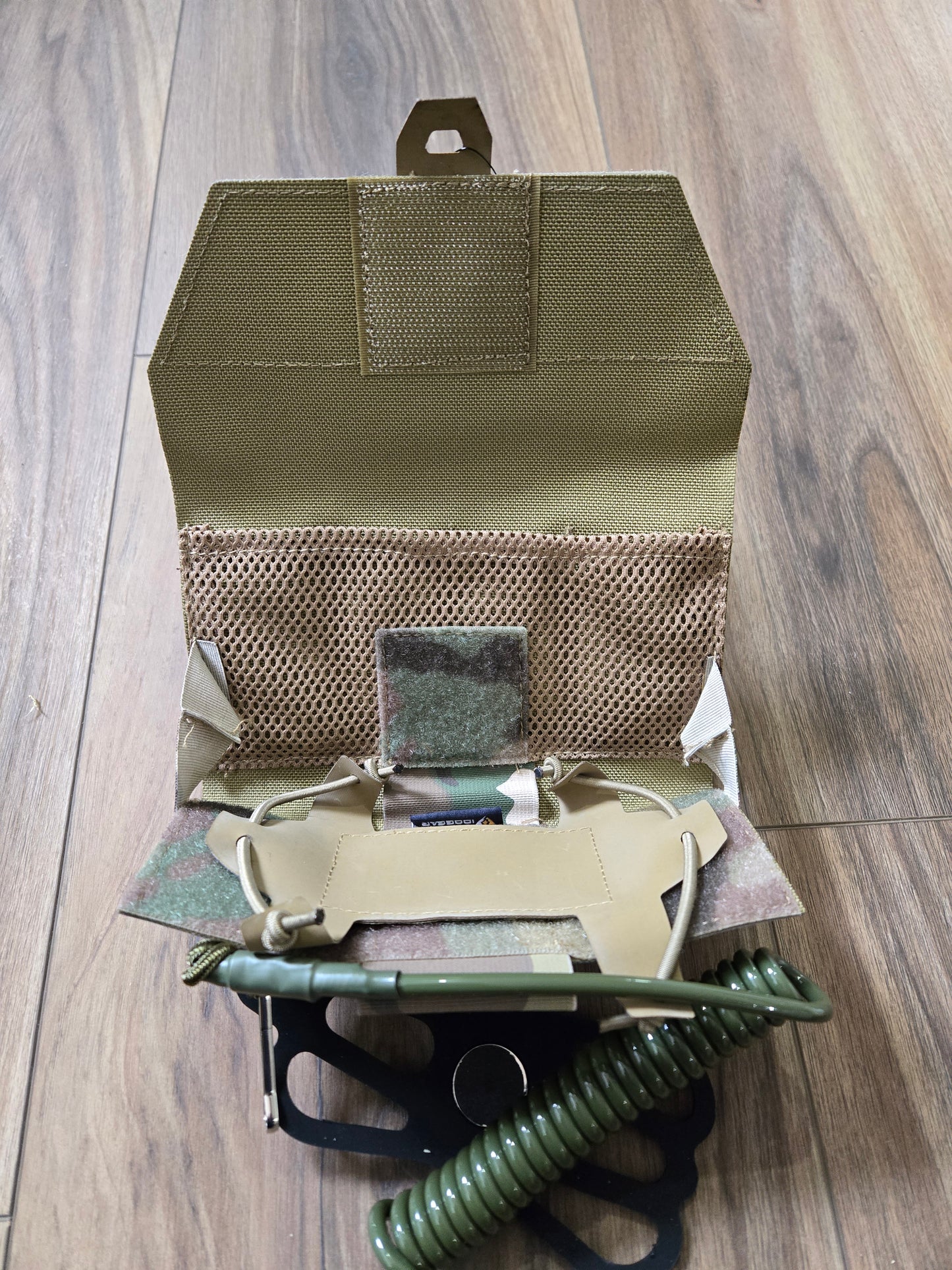 Tactical molle phone pouch with phone lanyard